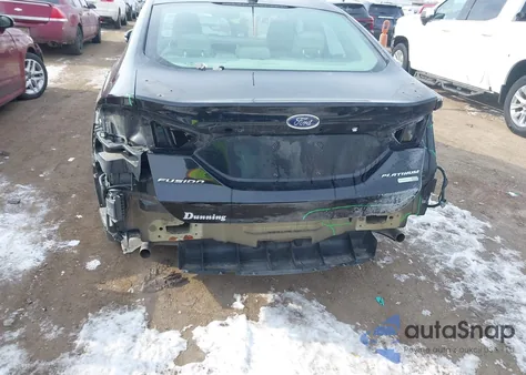 2017 Ford Fusion Platinum из США, поврежденный, VIN 3FA6P0D97HR170355